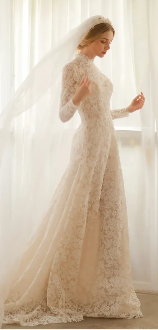 Váy cưới Aurore dáng cúp ngực